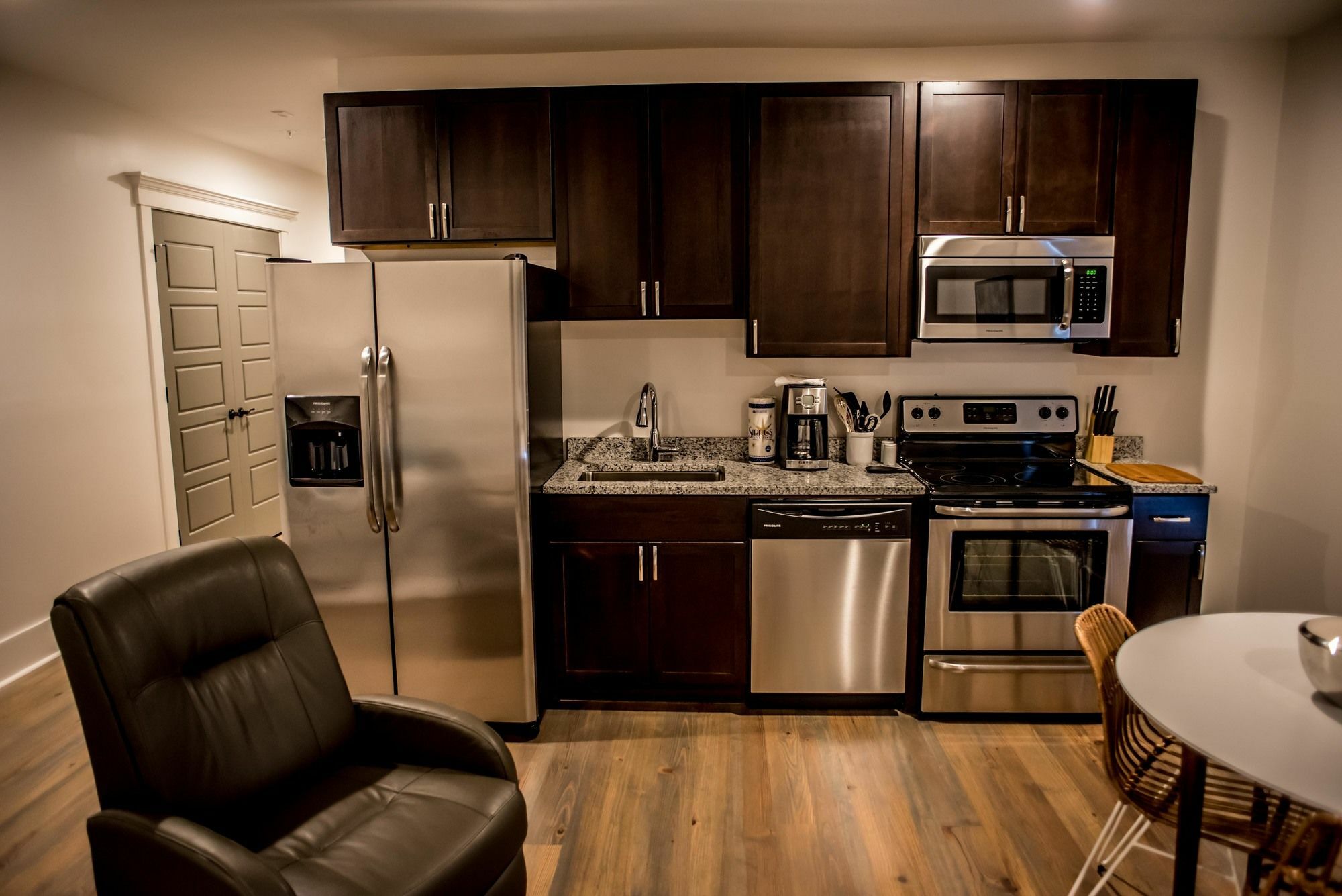 493 King Two Bedroom Suites Charleston Exteriör bild
